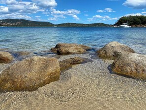 Platja a a prop