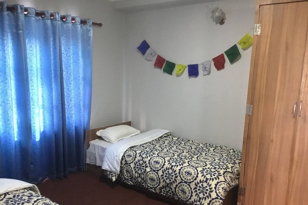 Double or Twin Room, 2 Single Beds | Desk, laptop workspace, free WiFi