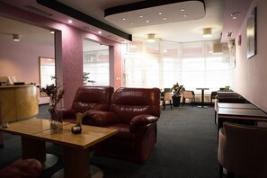 Reception - Hotel Millennium (Osijek)