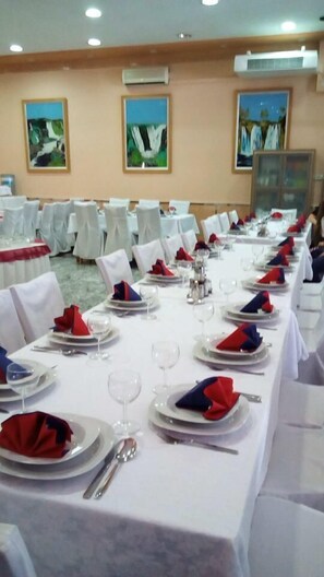 Restaurant - Hotel Millennium (Osijek)