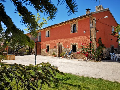 Charming rural house, between Teruel and Albarracín