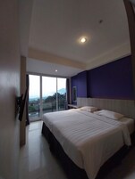 Grand Double Room | Desk, iron/ironing board, free WiFi, bed sheets