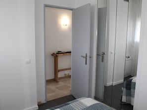 1 bedroom