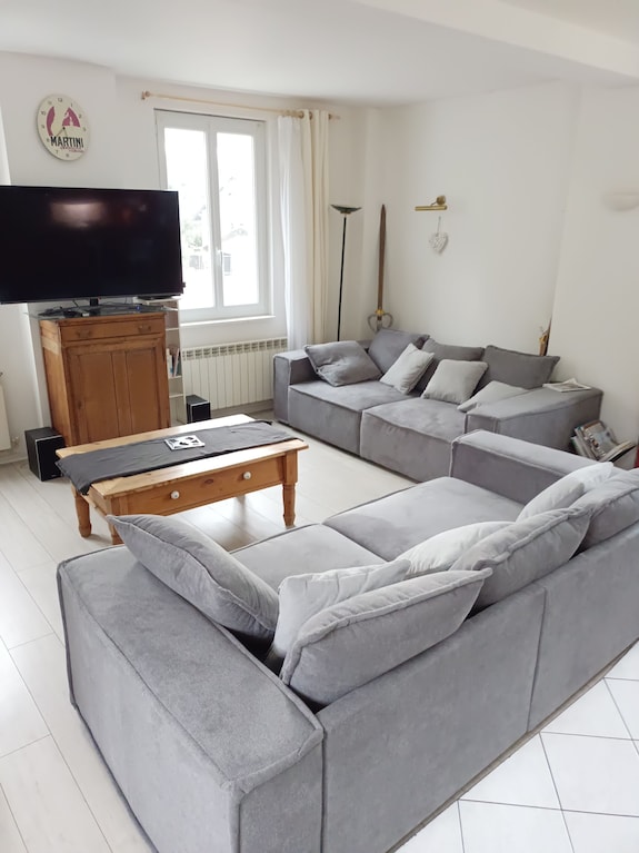 Maison Avec Sauna Et Jacuzzi....160 M2, 8 Pers, Massif Belledonne Les 7 Laux - Crolles