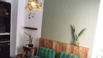 2 室のベッドルーム、WiFi、ベッドシーツ