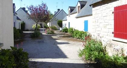 Maisonette 3 rooms 4 to 6 people 200 m from the beach