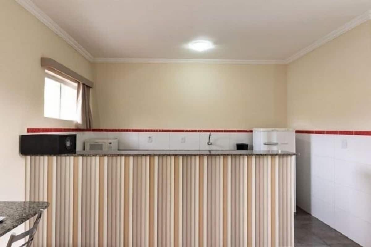 twin room | 1 bedroom, in-room safe, desk, free wifi