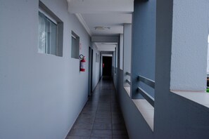 Terrace/patio - Colonial Flat Hotel (Itapetininga)