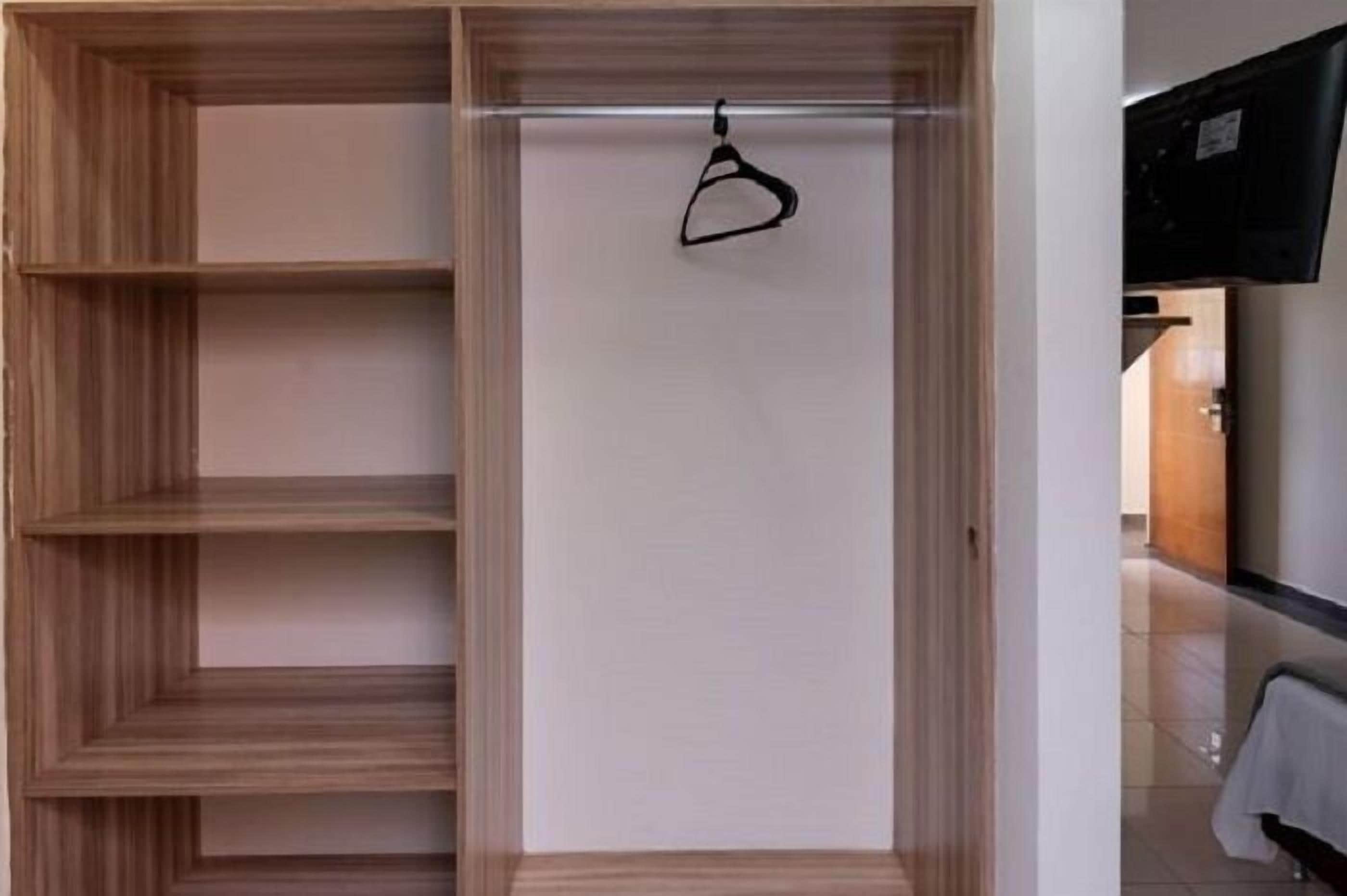 1 bedroom, in-room safe, desk, free wifi