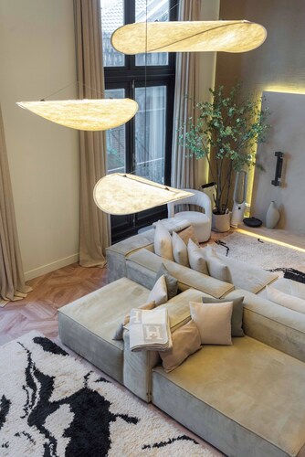 Renovated luxurious 200sqm loft in city center