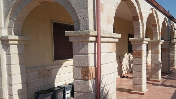 Unclassified image, 1 of 10, button - Villa Chidro - Independent Tourist Rental San Pietro in Bevagna (San Pietro Spekijarika)