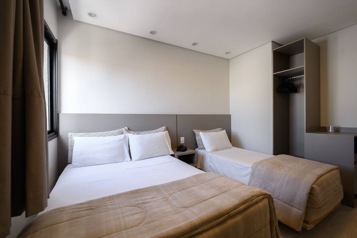 Superior Double Room, 1 Bedroom | Minibar, WiFi (free), bed sheets