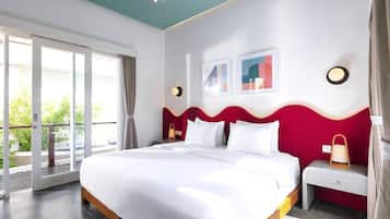 Exclusive Villa, 3 Bedrooms | 3 bedrooms, in-room safe, desk, iron/ironing board