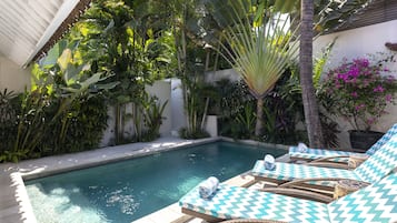 Sun deck