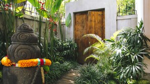 Entrada de la propiedad