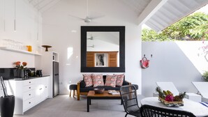 Ảnh chưa phân loại, 3 trong số 15 ảnh, nút