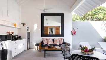Honeymoon Villa, 1 Bedroom | Living area | Smart TV