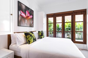 1 habitación y caja de seguridad en la habitación 