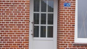 Mặt tiền nơi lưu trú