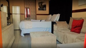 Unclassified image, 4 of 7, button - Rolter's Guest House (Polokwane)
