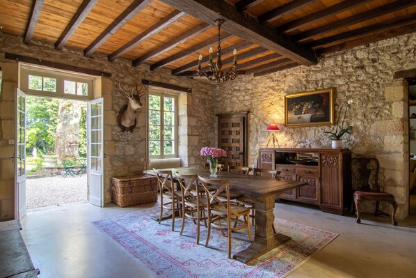 Interior - Manoir du Bois Mignon (Le Fleix)