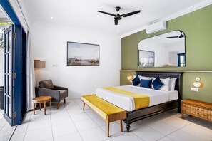 ดีไซน์วิลล่า, 3 ห้องนอน | 3 ห้องนอน, ตู้นิรภัยในห้องพัก, โต๊ะทำงาน, Wi-Fi ฟรี