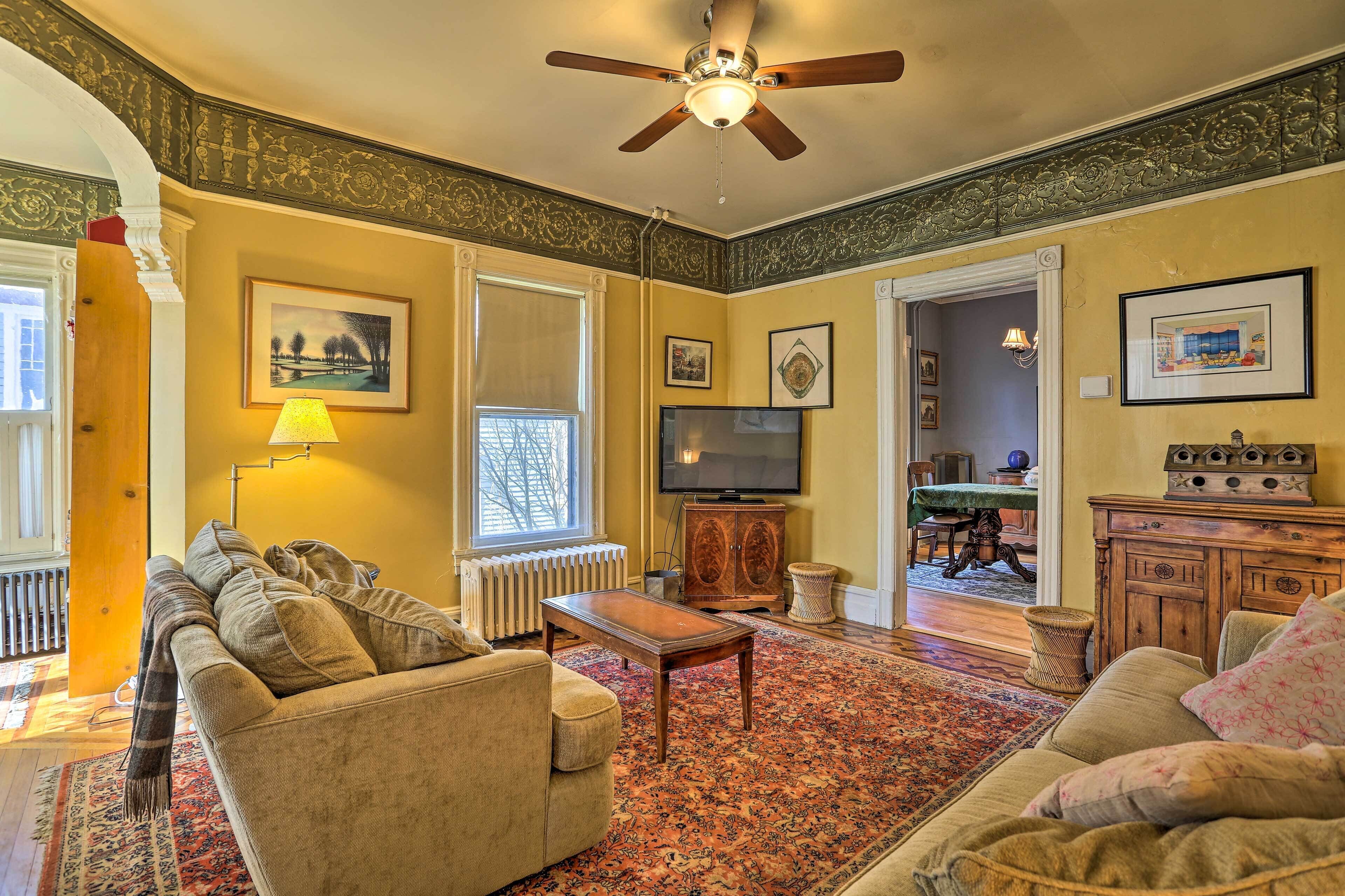 Historic House w/ Record Player, Walk to Downtown!