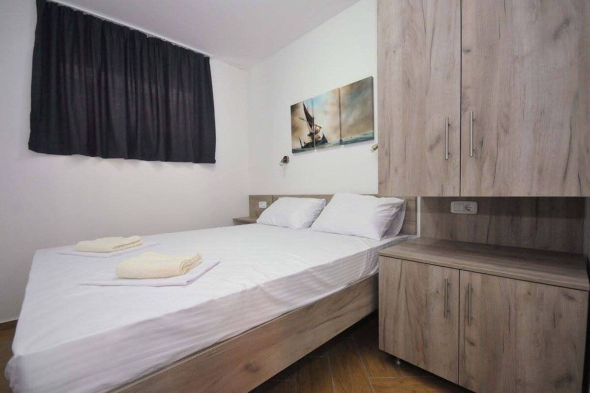 Apartment (A1) | In-room safe, blackout drapes, soundproofing, iron/ironing board