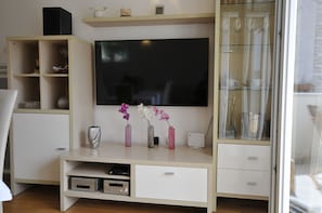 Apartment, Balcony | Television - Bella Vita (Korcula)