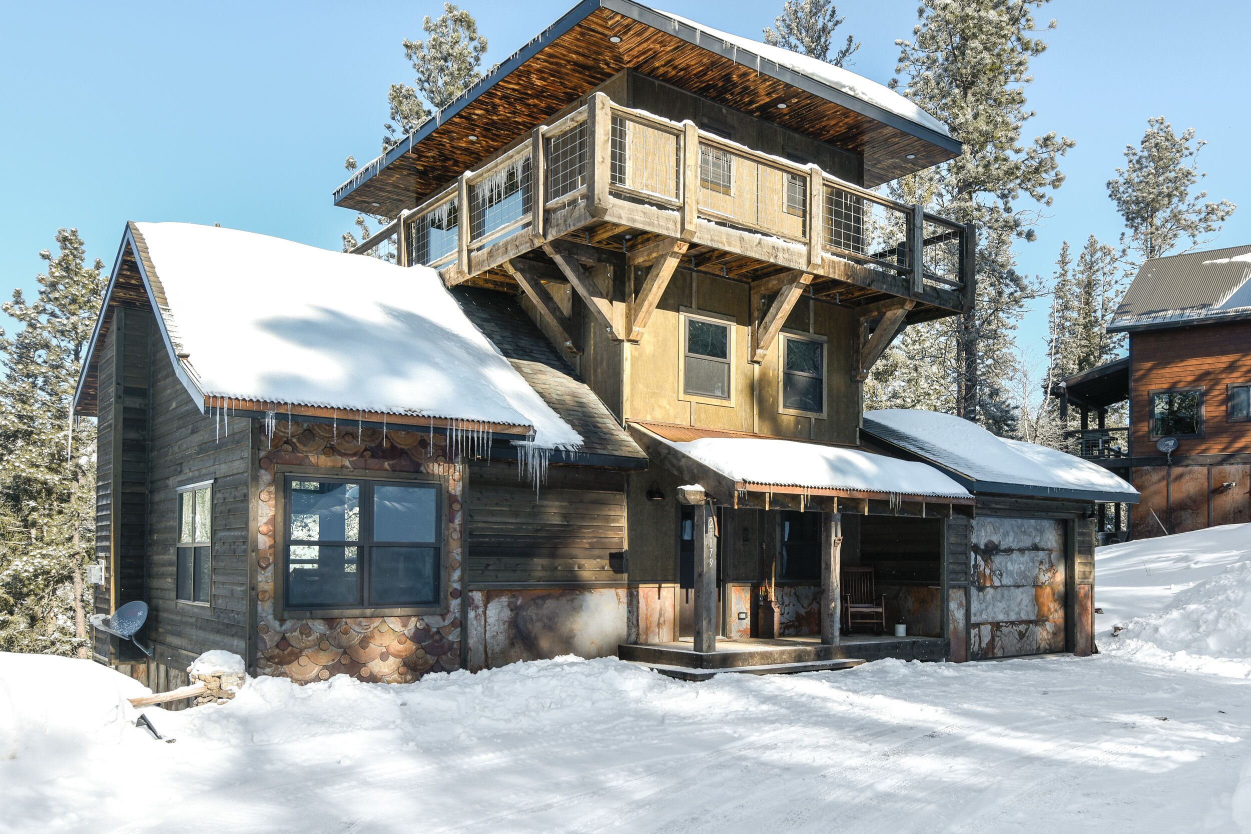 One-of-A-Kind Tower Cabin by Terry Peak with Amazing View & 4th Floor Lookout