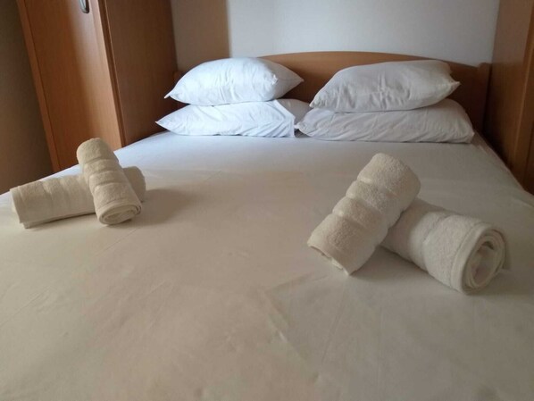 1 chambre, Wi-Fi, draps fournis