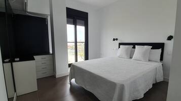 2 camere, ferro/asse da stiro, Wi-Fi, lenzuola