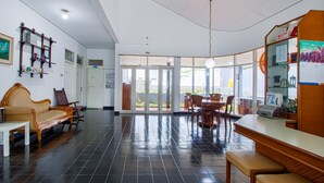 Unclassified image, 3 of 46, button - Cisitu Valley Villa (Bandung)