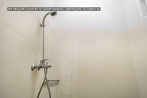 Bathroom - Cisitu Valley Villa (Bandung)