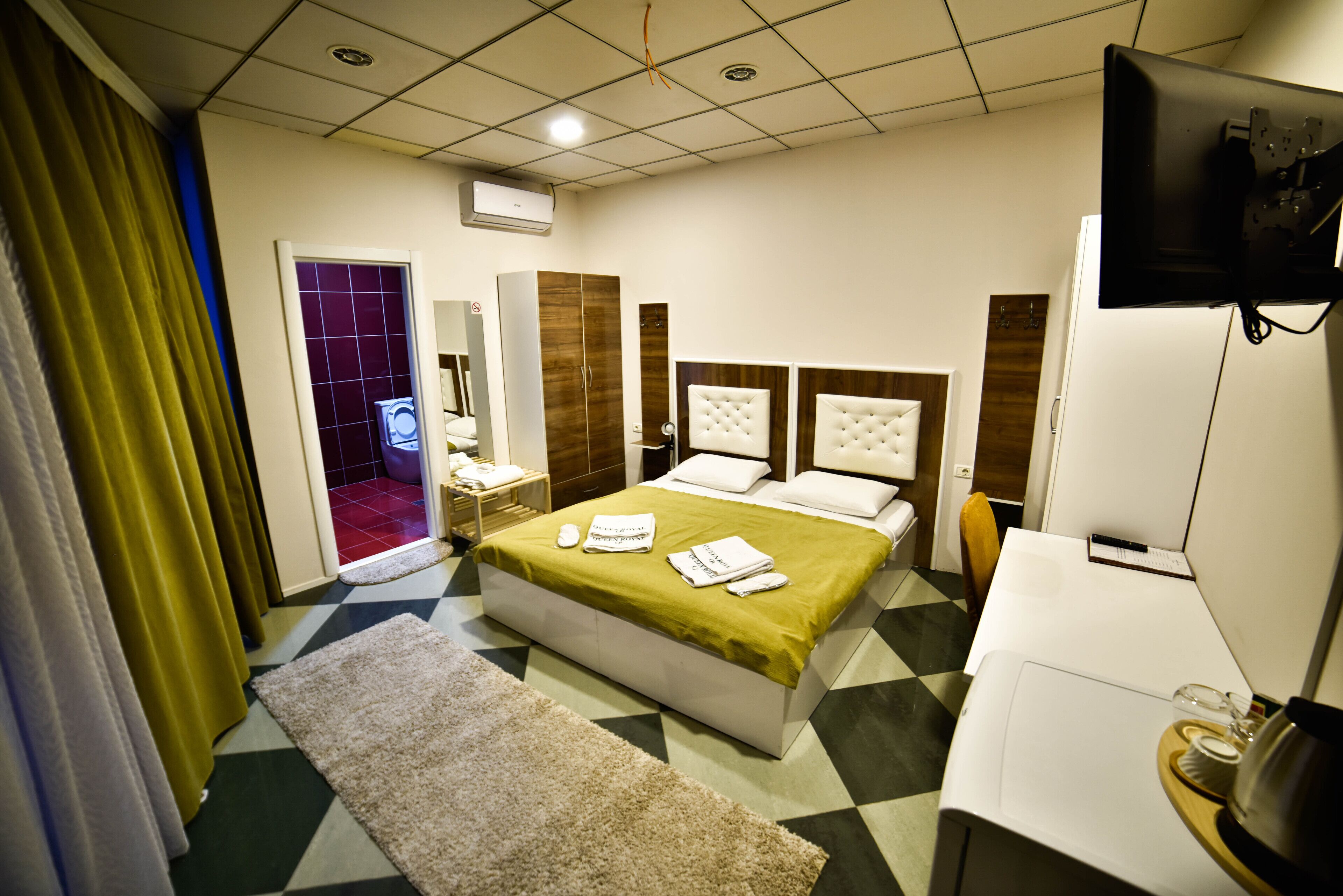 Habitación doble estándar | Escritorio y wifi gratis 