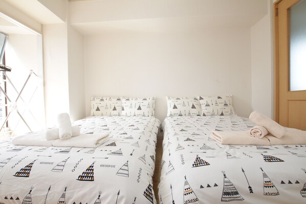1 chambre, accès au Wi-Fi (inclus), literie fournie