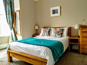 Free WiFi - Treventon Guest House  (Penzance)