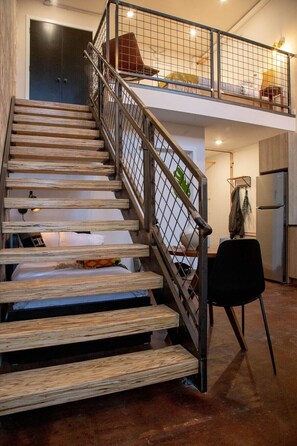 1 室のベッドルーム、アイロン / ア�イロン台、WiFi、ベッドシーツ