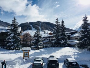 Free self parking - Hotel 16 - 150 (Vars)