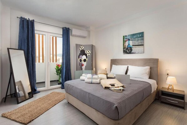 Deluxe Apartment | Individually decorated, individually furnished, blackout drapes - The Aristotelian Suites by Athens Stay (Kallithea)