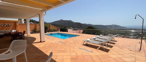 Piscina all'aperto