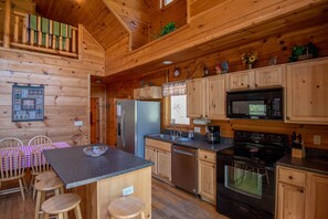 Fridge, microwave, oven, stovetop - River Walk - New River Front Log Cabin in Todd - 30 Min to Skiing/Tubing (Todd)