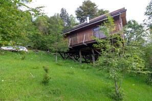 Family Bungalow (Chucao) | Individually decorated, individually furnished