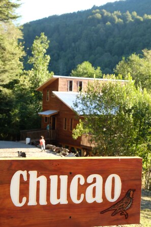 Family Bungalow (Traro) | Individually decorated, individually furnished