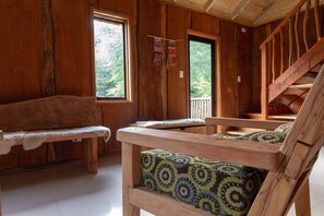 Family Bungalow (Traro) | Living area - Entre Pampa y Bosque (Villarrica)