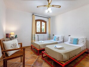 5 habitaciones, cuna de viaje y wifi gratis