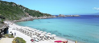 Wonderful private villa with A/C, hot tub, WIFI, private pool, TV, patio, panoramic view and par...