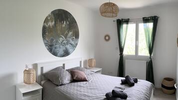 3 chambres, bureau, fer et planche Ă repasser, Wi-Fi