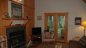 Unclassified image, 3 of 10, button - Brickyard Cottage 47 by Winfield Inn (Bayfield)