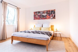 2 bedrooms, iron/ironing board, free WiFi, bed sheets - Apartment á la Luise im Gründerzeitstil (Wuppertal)